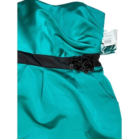 NWT Davids Bridal Womens Jade Black Flower Dress Satin Formal Wedding Size 2 - Picture 2 of 6